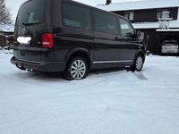 Usado VW Multivan 179 HP (131 kW) 2011 Roxo Monovolume