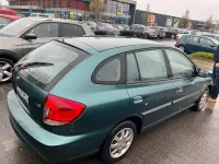 Usata Kia Rio 82 CV (60 kW) 2004 Verde Berlina