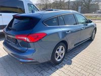 Gebraucht Ford Focus Titanium 150 PS (110 kW) 2020 Blau Limousine