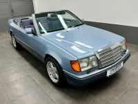 Gebraucht Mercedes E320 220 PS (161 kW) 1992 Blau Cabrio