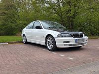 Second-hand BMW 325 192 CP (141 kW) 2001 Alb Berlinǎ