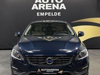 Gebraucht Volvo S60 Summum 254 PS (186 kW) 2014 Blau Limousine