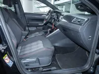 Gebraucht VW Polo Select 207 PS (152 kW) 2022 Deep black perleffekt Kleinwagen