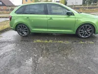 Gebraucht Skoda Rapid Style 105 PS (77 kW) 2014 Grün Kleinwagen