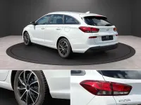 Gebraucht Hyundai i30 Trend 116 PS (85 kW) 2018 Weiß Kombi