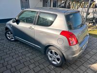 Gebraucht Suzuki Swift 92 PS (67 kW) 2009 Grau Kleinwagen