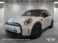 Käytetty Mini Cooper 136 HP (100 kW) 2022 Valkoinen Viistoperä
