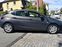 Używany Opel Astra Dynamic 136 KM (100 kW) 2016 Szary Sedan/Limuzyna