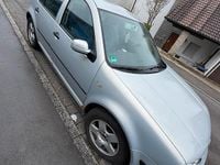 Gebraucht VW Golf IV 75 PS (55 kW) 2000 Grau Kleinwagen