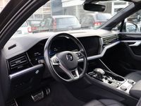 gebraucht VW Touareg R-Line 4Motion Matrix-LED Standh. Frontk