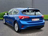 Gebraucht Ford Focus Titanium 120 PS (88 kW) 2019 Blau Limousine