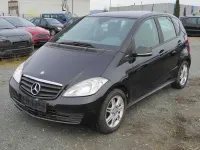 Gebraucht Mercedes A160 95 PS (69 kW) 2011 Nachtschwarz Kleinwagen
