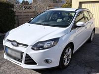 Gebraucht Ford Focus 100 PS (73 kW) 2012 Weiß Kombi