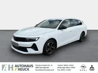 Gebraucht Opel Astra 131 PS (96 kW) 2024 Lack weiss banquise/typ aussen Kleinwagen