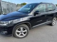 Gebraucht VW Tiguan 140 PS (102 kW) 2011 Schwarz SUV