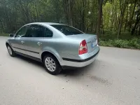 Usata VW Passat 100 CV (73 kW) 2003 Argento Berlina