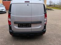 Gebraucht Dacia Dokker Express 90 PS (66 kW) 2017 Silber Van