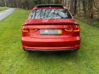 Gebraucht Audi S3 Comfort 300 PS (220 kW) 2015 Rot Limousine