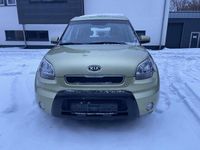 Gebraucht Kia Soul Vision 126 PS (92 kW) 2010 Green tea latte met. SUV