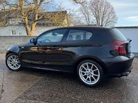 Gebraucht BMW 118 143 PS (105 kW) 2008 Schwarz Kleinwagen