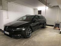 Gebraucht Skoda Superb SportLine 190 PS (139 kW) 2017 Schwarz Kombi