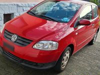 Gebraucht VW Fox 55 PS (40 kW) 2008 Rot Kleinwagen