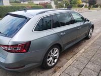 Gebraucht Skoda Superb Ambition 150 PS (110 kW) 2015 Grau Kombi