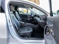 Gebraucht Mercedes A200 Advanced Plus 150 PS (110 kW) 2023 Silber / iridiumsilber (metallic) Limousine
