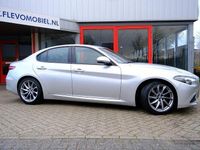 Gebraucht Alfa Romeo Giulia Super 179 PS (131 kW) 2017 Grau Limousine