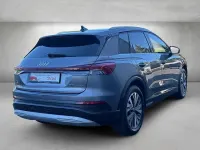 Gebraucht Audi Q4 e-tron Sport 125 kW (170 PS) 2023 Grau SUV