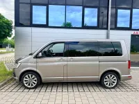 Gebraucht VW Multivan Highline 204 PS (150 kW) 2018 Beige Van / Kleinbus