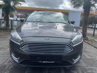 Gebraucht Ford Focus Titanium 150 PS (110 kW) 2016 Grau Limousine