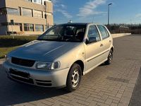 Gebraucht VW Polo 75 PS (55 kW) 1999 Silber Kleinwagen