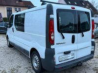 Gebraucht Renault Trafic 114 PS (83 kW) 2009 Weiß Van / Kleinbus