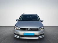 Gebraucht VW Touran Active 122 PS (89 kW) 2022 Silber Van / Kleinbus