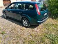 Gebraucht Ford Focus 101 PS (74 kW) 2007 Grün Kombi