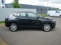Gebraucht Jeep Compass Altitude 131 PS (96 kW) 2024 Schwarz SUV