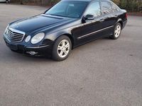 Gebraucht Mercedes E280 Avantgarde 190 PS (139 kW) 2009 Schwarz Limousine