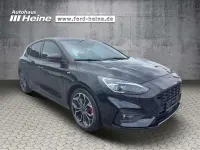 Gebraucht Ford Focus ST-Line X 150 PS (110 kW) 2021 Obsidianschwarz metallic Limousine
