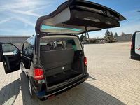 Second-hand VW T5 143 CP (105 kW) 2011 Negru Van