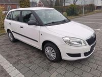 Gebraucht Skoda Fabia 69 PS (50 kW) 2012 Weiß Kombi