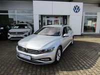 Gebraucht VW Passat IQ Drive 150 PS (110 kW) 2022 Silber Kombi