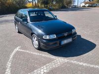 Second-hand Opel Astra 115 CP (84 kW) 1993 Negru Berlinǎ