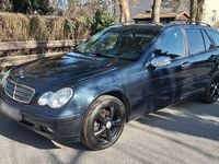 Gebraucht Mercedes C320 Classic 218 PS (160 kW) 2003 Andere farben Kombi