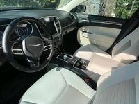 Używany Chrysler 300C 306 KM (225 kW) 2019 Czarny Sedan/Limuzyna