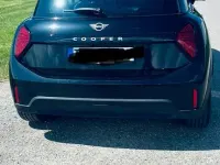 Używany Mini Cooper Classic 159 KM (116 kW) 2024 Czarny Hatchback