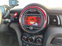 Gebraucht Mini ONE 102 PS (75 kW) 2018 Rot Kleinwagen