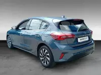 Gebraucht Ford Focus Titanium 125 PS (91 kW) 2025 Chromablau metallic (metallic) Limousine
