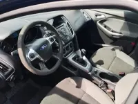 Gebraucht Ford Focus 119 PS (87 kW) 2013 Blau Kombi