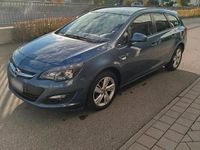 Gebraucht Opel Astra 140 PS (102 kW) 2015 Blau Kombi